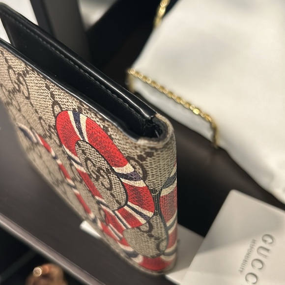 Gucci kingsnake men’s wallet 100% leather - Picture 2 of 9